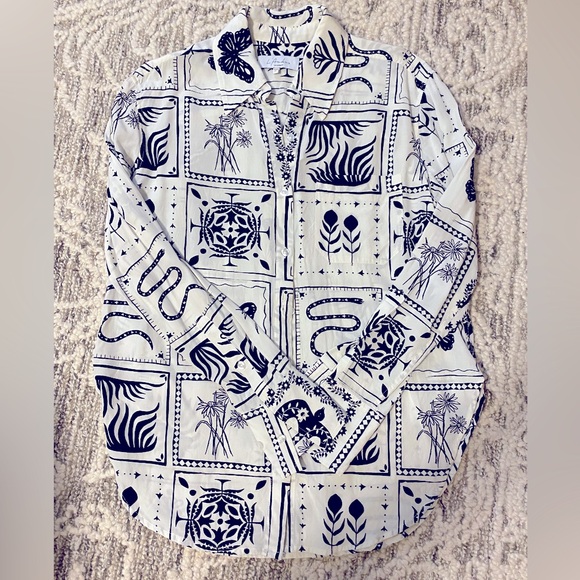 NEW Lenae Shirt in Ivory & Black Frames - Picture 2 of 4